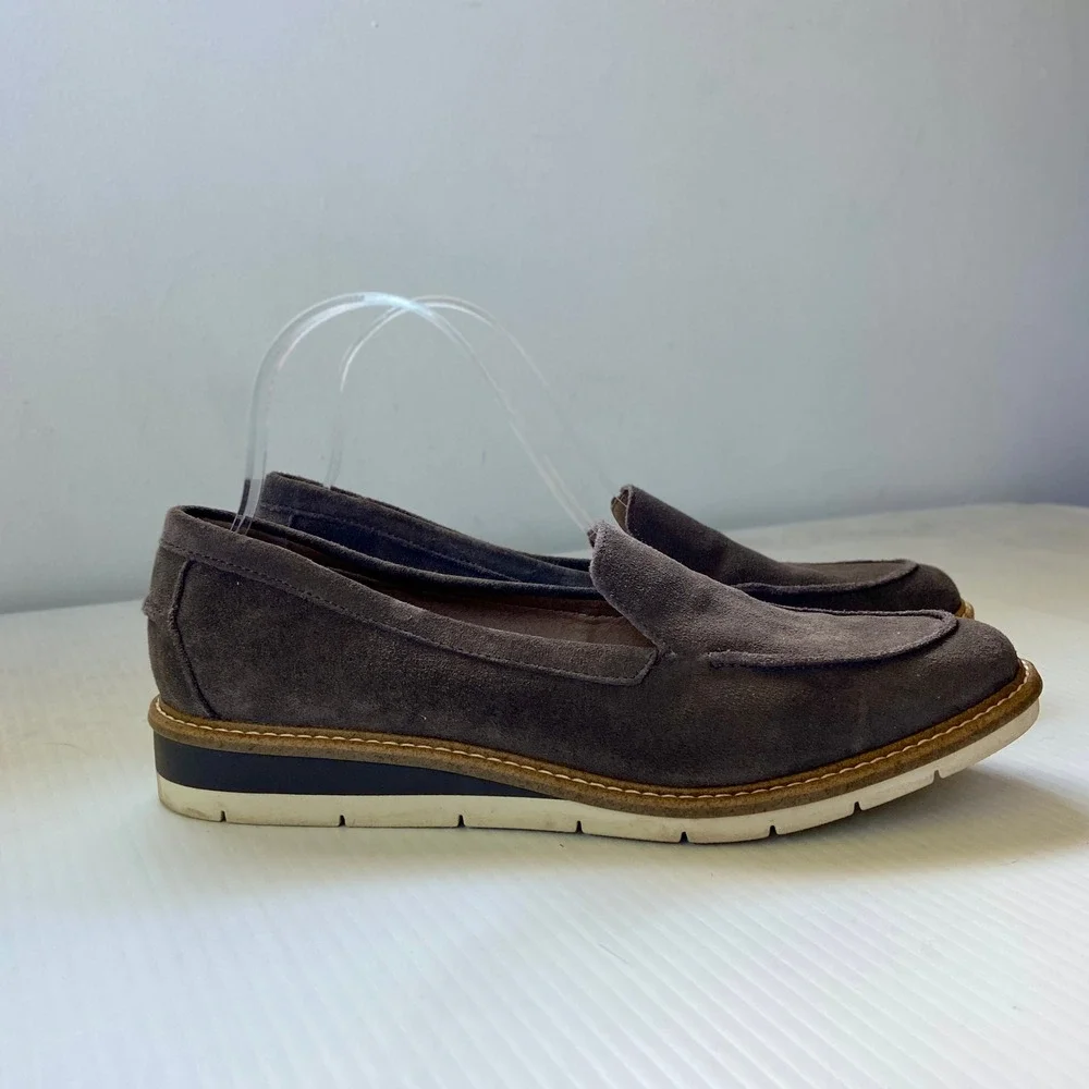 Adam Tucker x Me Too Amber Gray Suede Leather Loafers Womens 9M